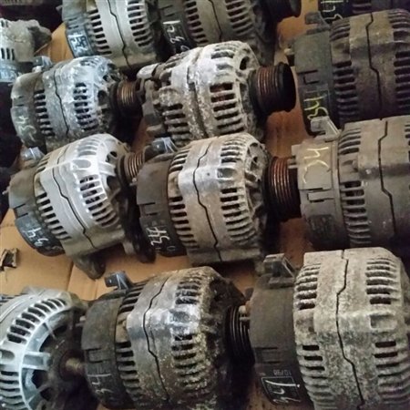 汽车发电机