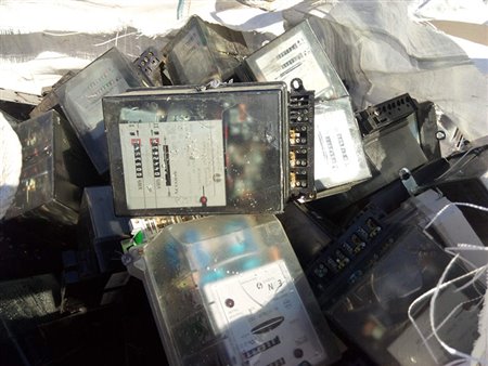 MECHANICAL-ELECTRIC-METER